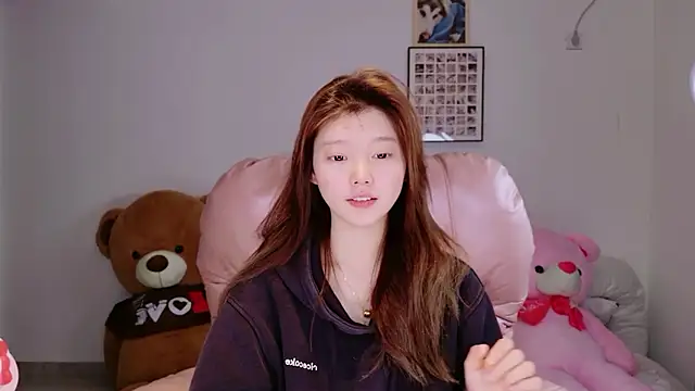 yangyang-1115 online show from 04/20/26, 04:48