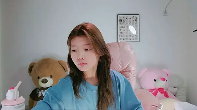 yangyang-1115 online show from 04/27/26, 04:54