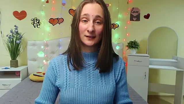 MichelLeee online show from 02/17/25, 03:20