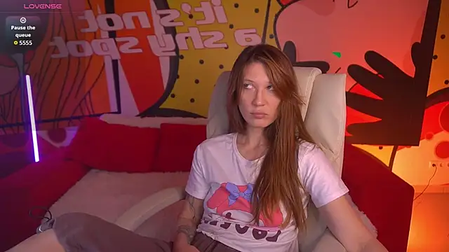 DreamyLinaa online show from 02/28/26, 08:43