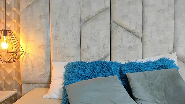 AshleyHill2 online show from 04/25/26, 02:36