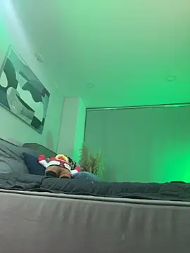 DimitriSullivan  online show from 02/19/25, 03:39