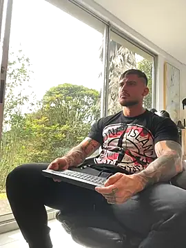 DimitriSullivan  online show from 12/16/25, 02:33