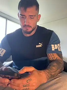 DimitriSullivan  online show from 03/31/26, 02:17