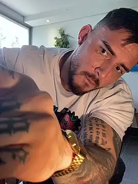 DimitriSullivan  online show from 04/01/26, 07:11