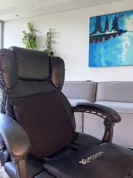 DimitriSullivan  online show from 04/20/26, 02:42