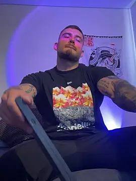 DimitriSullivan  online show from 06/03/26, 02:33
