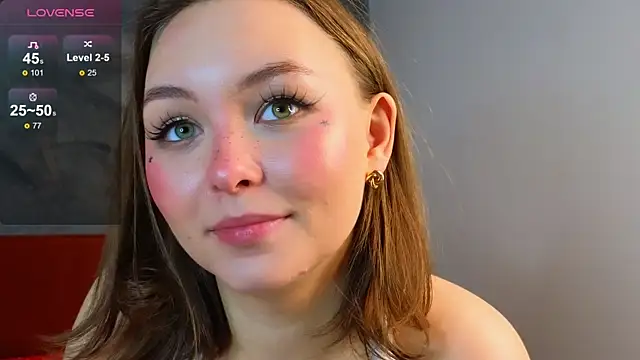 Snapshot of GwendolynFinch chatting on 02/04/25, 10:21 GwendolynFinch online show from 02/04/25, 10:21