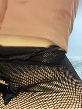 Snapshot of Leyna_Kenet chatting on 02/08/25, 03:42 Leyna Kenet online show from 02/08/25, 03:42