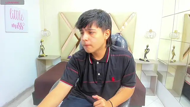 AndrewPherson online show from 04/16/26, 01:01