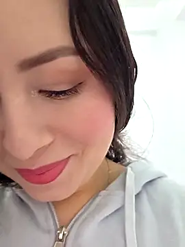 NeredaXxx online show from 01/05/26, 08:34