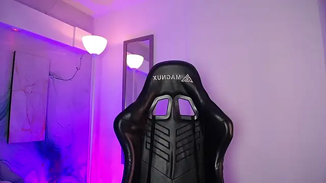 Aniie Doll online show from 03/26/26, 08:25