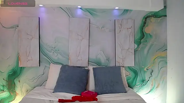 Aniie Doll online show from 04/02/26, 08:28