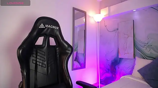 Aniie Doll online show from 04/09/26, 08:25