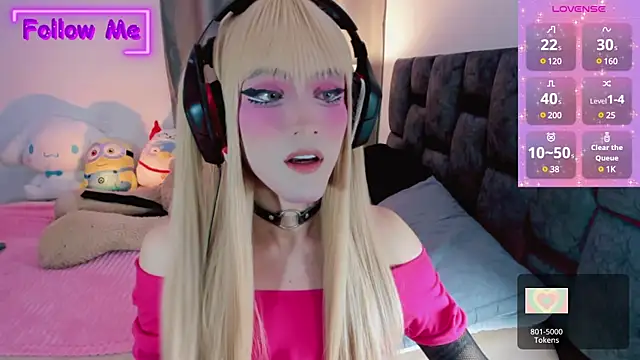 Snapshot of Kirmyy_ chatting on 03/11/25, 10:31 Kirmyy online show from 03/11/25, 10:31