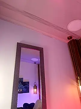 Noah Xitruxx online show from 10/03/25, 01:08