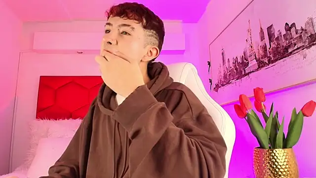 Noah Xitruxx online show from 12/01/25, 01:05