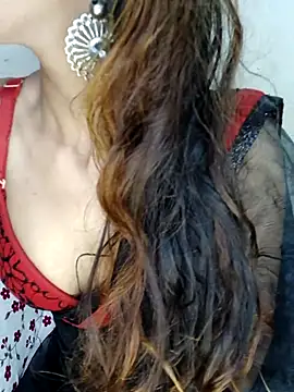 xpihu online show from 10/10/25, 08:52