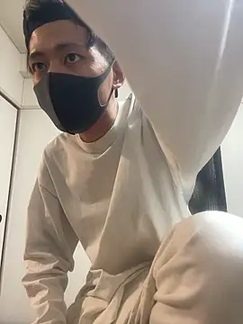 Manato jp 1215 online show from 04/19/26, 01:10