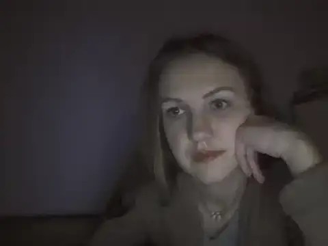 Snapshot of Milaniya261 chatting on 02/01/25, 12:51 Milaniya261 online show from 02/01/25, 12:51