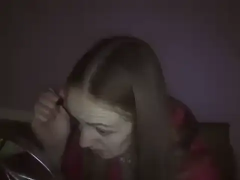 Snapshot of Milaniya261 chatting on 03/03/25, 01:21 Milaniya261 online show from 03/03/25, 01:21