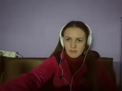 Snapshot of Milaniya261 chatting on 03/05/25, 04:24 Milaniya261 online show from 03/05/25, 04:24