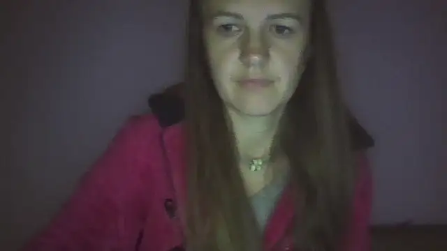 Snapshot of Milaniya261 chatting on 10/12/25, 12:42 Milaniya261 online show from 10/12/25, 12:42