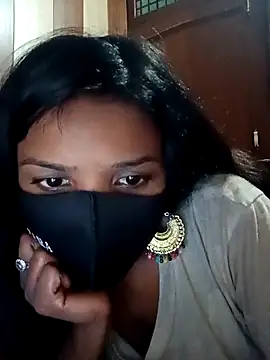 Scheme SS online show from 02/28/25, 03:04