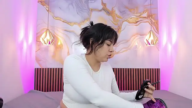 MelissaGilll online show from 10/22/25, 07:24