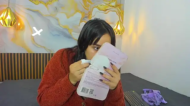 MelissaGilll online show from 11/29/25, 02:20