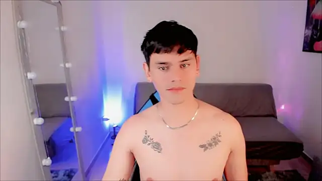 Snapshot of joe_jhon chatting on 03/19/25, 03:51 joe jhon online show from 03/19/25, 03:51