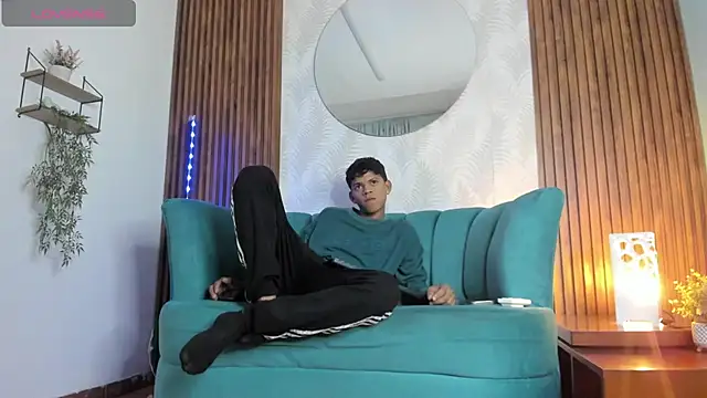 Snapshot of Jeffry_wolvess chatting on 01/27/25, 07:35 Jeffry wolvess online show from 01/27/25, 07:35