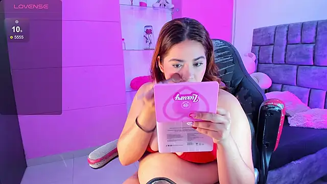 jisoo   online show from 09/24/25, 01:25