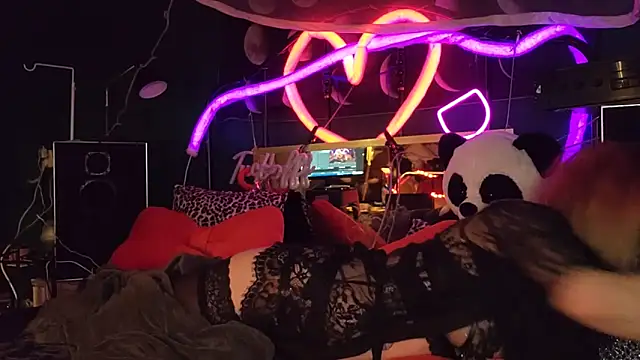 anonymouszN online show from 02/05/25, 09:29