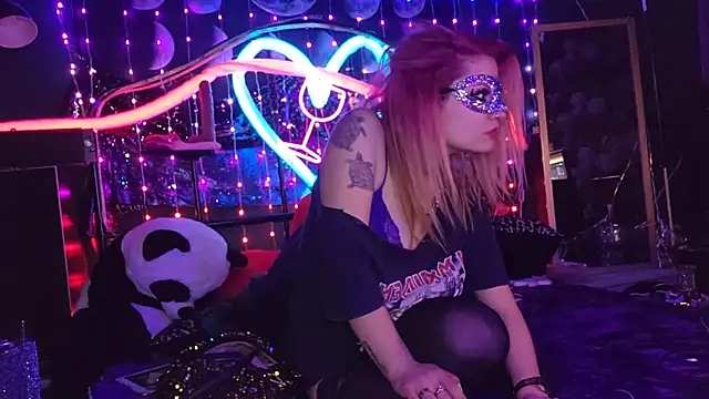 anonymouszN online show from 03/08/25, 09:40