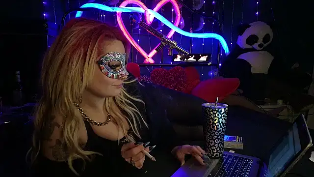 anonymouszN online show from 11/16/25, 09:31