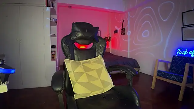 Den BlueXx online show from 10/01/25, 10:05