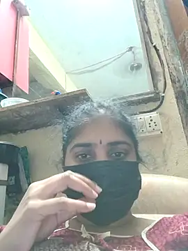 ammullu456 online show from 04/23/26, 06:21