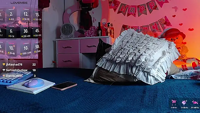 1Ashley  online show from 02/26/25, 05:53