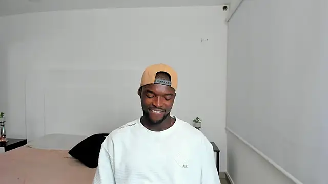 Dylan Taylor online show from 03/03/25, 03:30