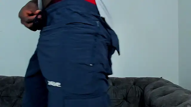 Dylan Taylor online show from 09/09/25, 04:12