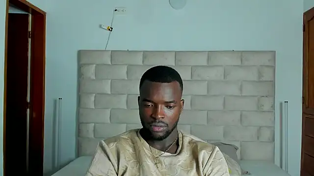 Dylan Taylor online show from 02/16/26, 03:46