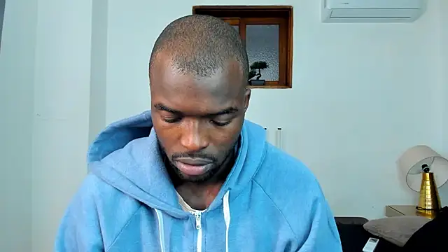 Dylan Taylor online show from 06/10/26, 01:43