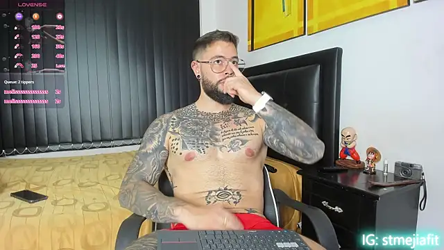 Snapshot of connor_santtos chatting on 01/25/25, 07:28 connor santtos online show from 01/25/25, 07:28