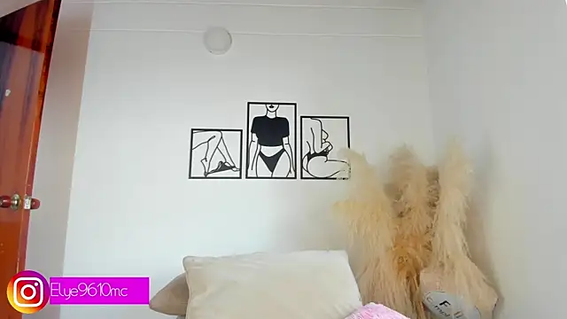 ellie mcdonald online show from 04/07/26, 09:15