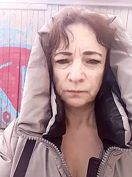 Snapshot of Lorrain_Dorrie chatting on 01/12/25, 10:12 Lorrain Dorrie online show from 01/12/25, 10:12