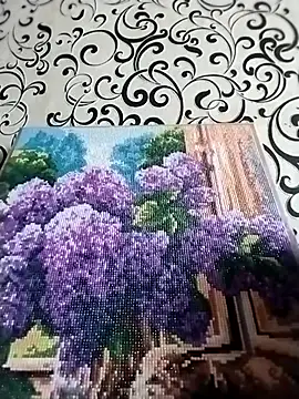 Snapshot of Lorrain_Dorrie chatting on 02/28/25, 08:42 Lorrain Dorrie online show from 02/28/25, 08:42