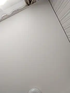 Snapshot of Lorrain_Dorrie chatting on 10/20/25, 08:37 Lorrain Dorrie online show from 10/20/25, 08:37