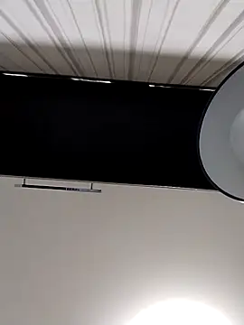 Snapshot of Lorrain_Dorrie chatting on 11/28/25, 06:05 Lorrain Dorrie online show from 11/28/25, 06:05