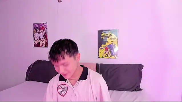 Snapshot of crushnier chatting on 12/10/24, 05:11 crushnier online show from 12/10/24, 05:11